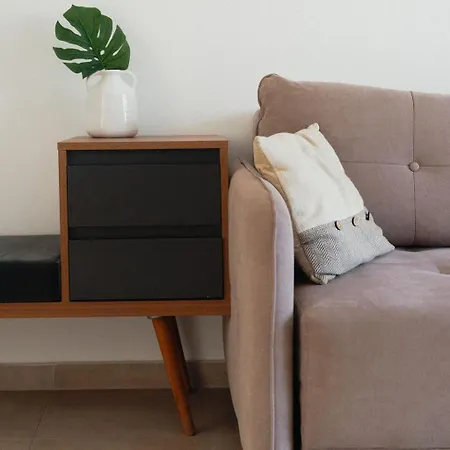 Appartamento Luxury Two Bed Kato Flat *