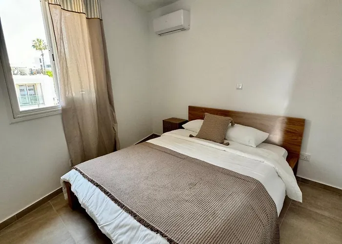 Luxury Two Bed Kato Flat *