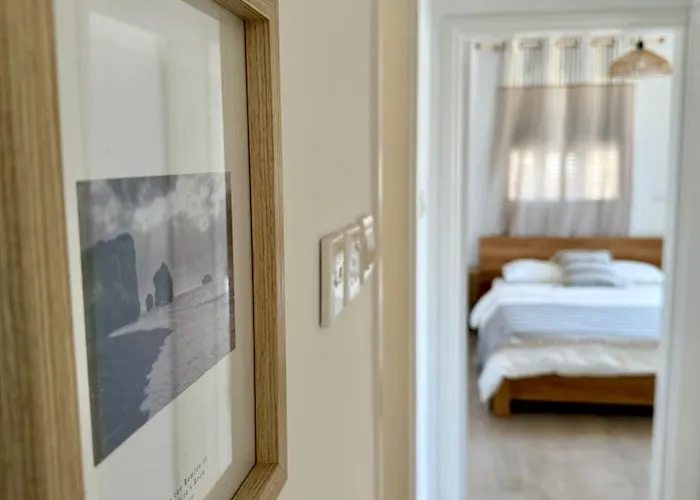 Luxury Two Bed Kato Flat