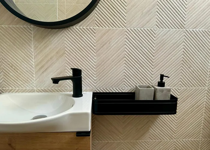 Luxury Two Bed Kato Flat Пафос